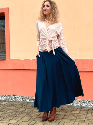 Polokolová sukně- dlouhá tmavě modrá