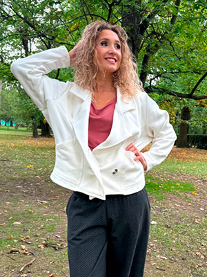 Oversize bílé sako