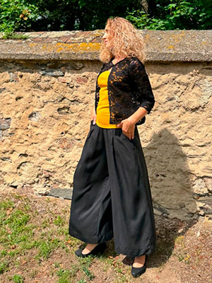 Kardigan krátký elegantní černá krajka