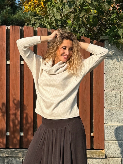 Netopýří tunika smetanovobéžová