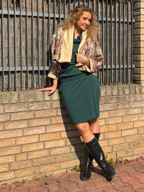 Šaty se zavinovací sukní krátké tmavě zelené