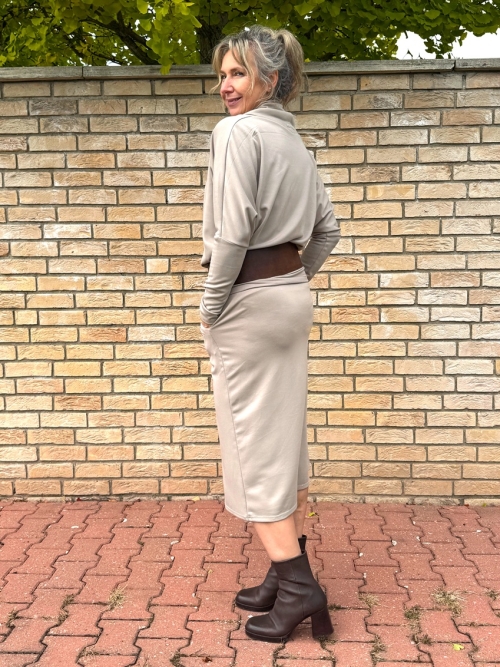 Překládaná midi sukně béžová