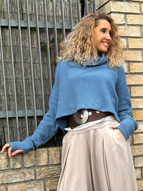 Široký rolák krátký světle modrý