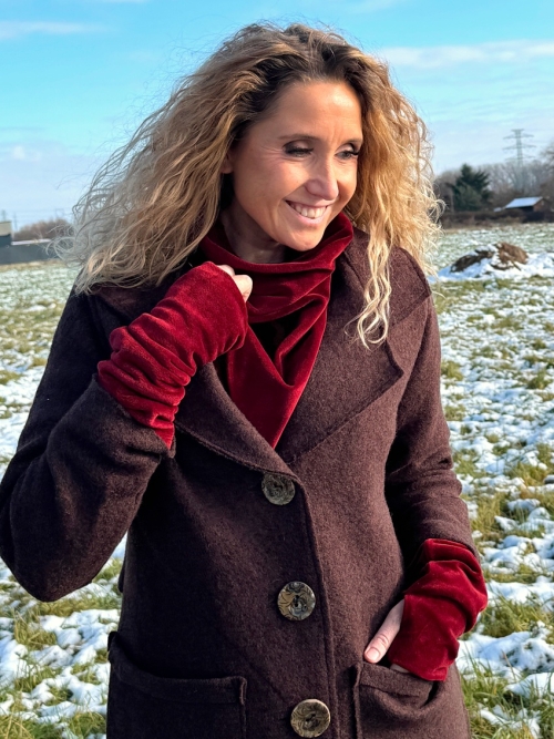 Vínový rolákový nákrčník