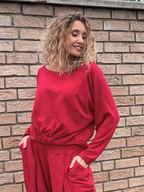 Volná tunika s gumou tmavě červená