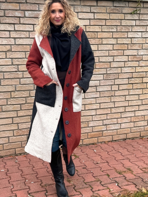 Zimní kabát pařená vlna barevný cik cak zateplený