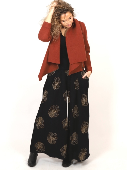 Kalhotová sukně dlouhá černá s květy