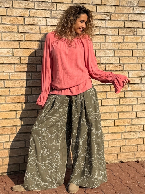 Kalhotová sukně dlouhá khaki s květy