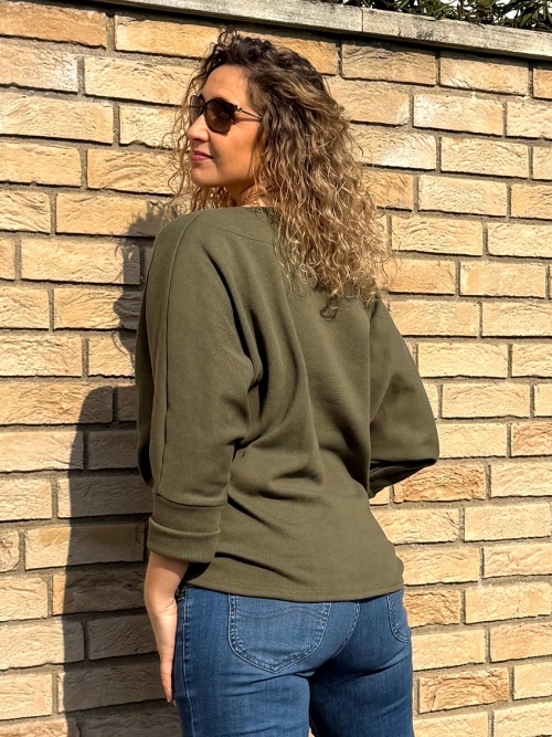 Svetřík bavlněný s nabíráním khaki