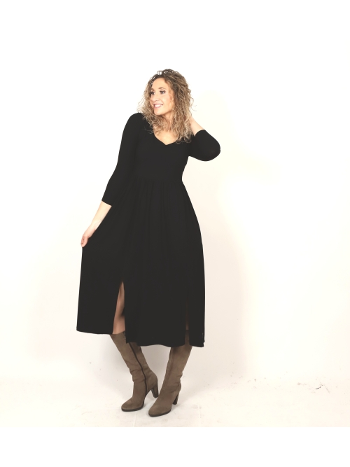 Šaty s rozparky černé