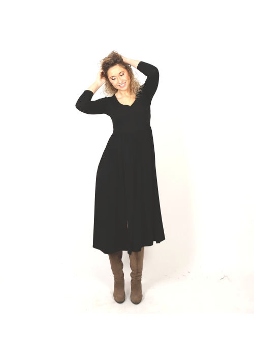 Šaty s rozparky černé