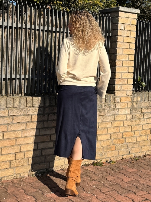 Sukně tmavě modrý semiš