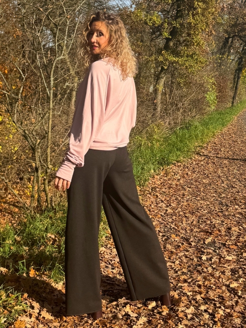 Kalhoty tmavě hnědé