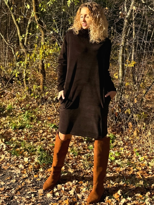 Šaty se stojáčkem tmavě hnědý samet