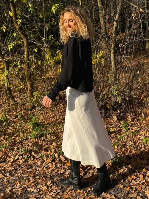 Zvonová sukně smetanová