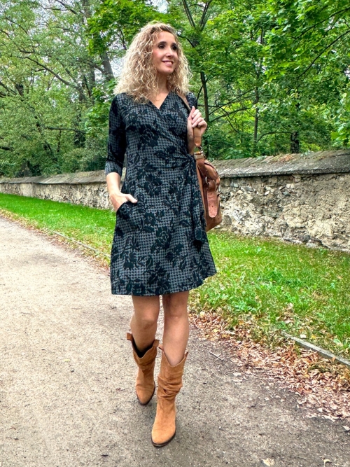 Zavinovací šaty krátké šedočerné