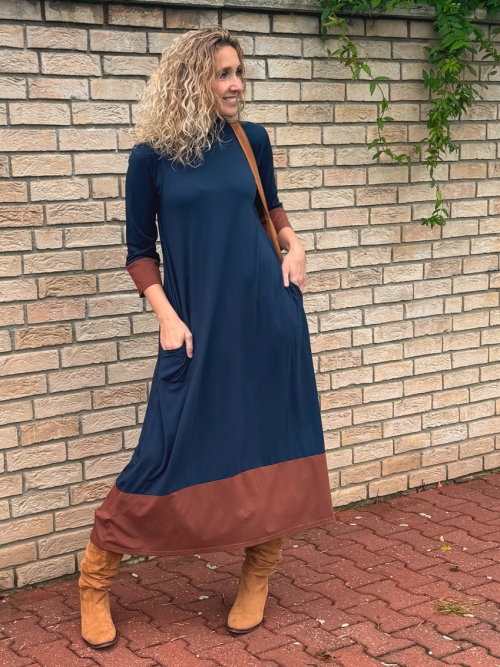 Zvonové šaty modro skořicové dlouhé