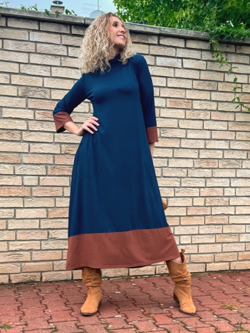 Zvonové šaty modro skořicové dlouhé