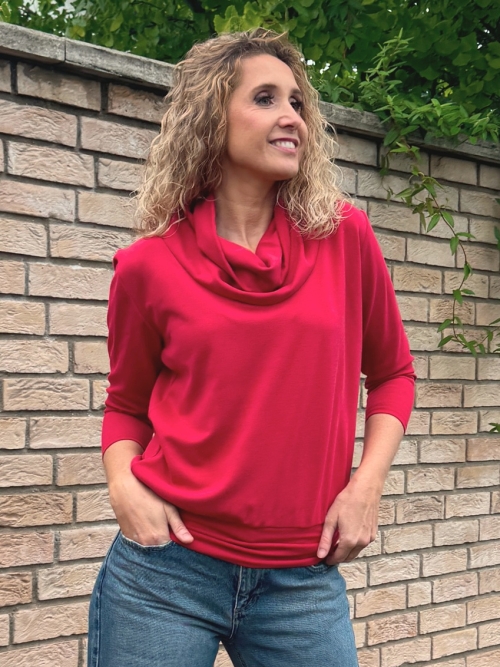 Rolák s pružným pasem tmavě červený