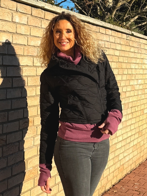 Křivák černý z bundového proševu